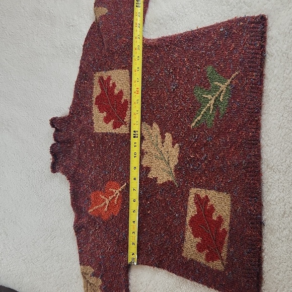 Chadwicks burgundy maroon leaves sweater M. Fall Thanksgiving wear. So pretty! - Picture 6 of 7
